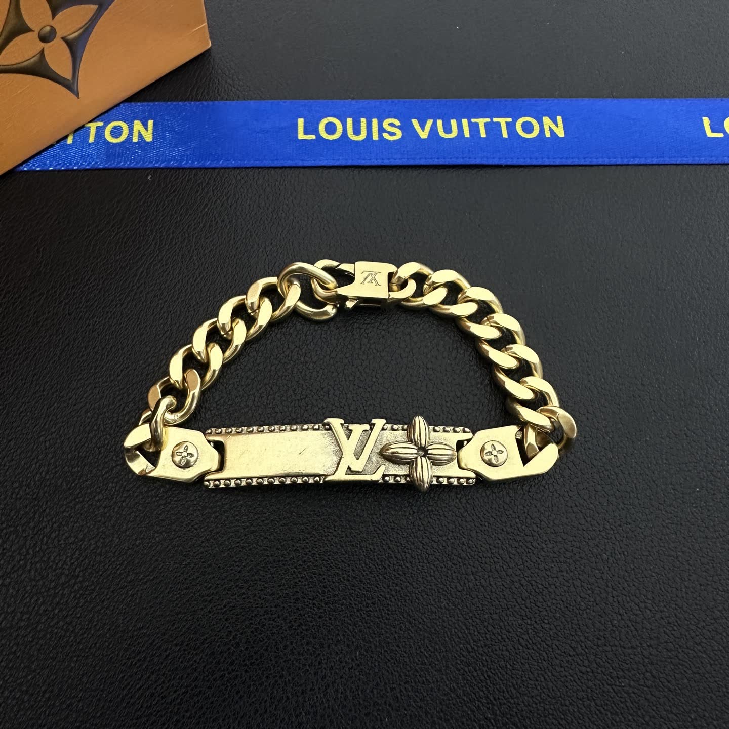 Louis Vuitton LV Bracelet
